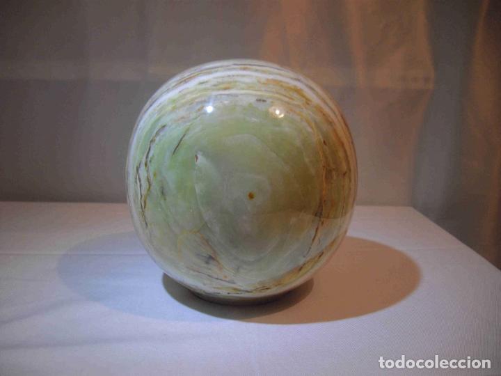 Antig&uuml;edades: BOLA ONIX 20CM - Foto 1