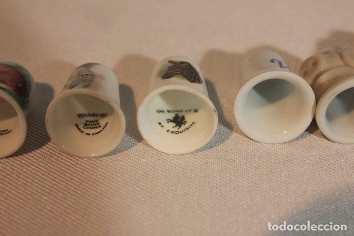 Antig&uuml;edades: SET DE 25 DEDALES PORCELANA - Foto 7