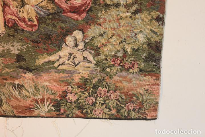 Antig&uuml;edades: TAPIZ MUJER COLUMPIANDOSE &nbsp;&nbsp;&nbsp;&nbsp;&nbsp;&nbsp;&nbsp;&nbsp;&nbsp;&nbsp;&nbsp;&nbsp; - Foto 5