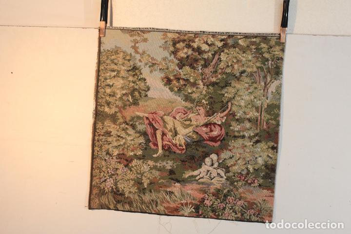 Antig&uuml;edades: TAPIZ MUJER COLUMPIANDOSE &nbsp;&nbsp;&nbsp;&nbsp;&nbsp;&nbsp;&nbsp;&nbsp;&nbsp;&nbsp;&nbsp;&nbsp; - Foto 8