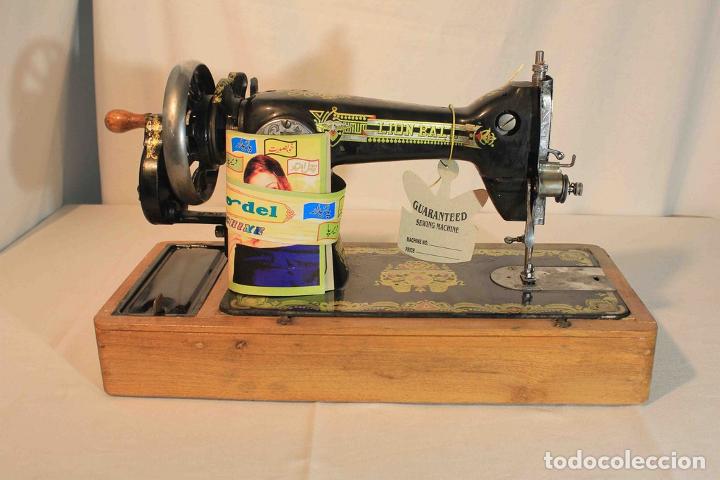 Antig&uuml;edades: MAQUINA COSER SOBREMESA - Foto 1