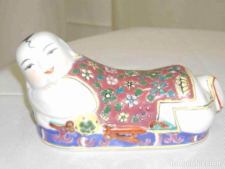 Antig&uuml;edades: MINI ALMOHADA PORC BUDA ROJA - Foto 1