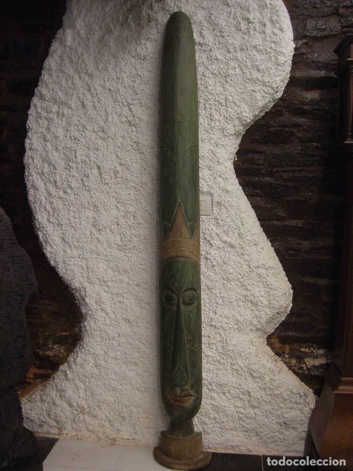 Antig&uuml;edades: TOTEM VERDE - Foto 1