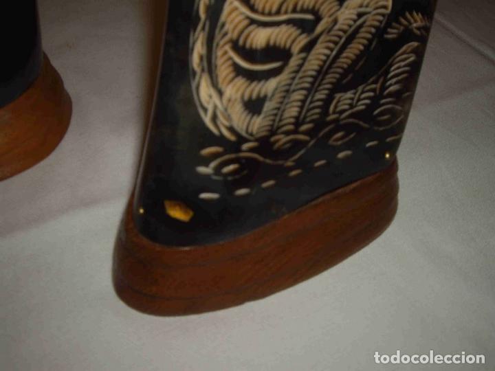 Antig&uuml;edades: PAREJA ASTAS TALLADAS 38CM - Foto 7