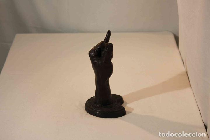 Antig&uuml;edades: MANO METAL SIGNO SURF &nbsp;&nbsp;&nbsp;&nbsp;&nbsp;&nbsp;&nbsp;&nbsp;&nbsp;&nbsp;&nbsp;&nbsp;&nbsp;&nbsp;&nbsp;&nbsp; - Foto 3
