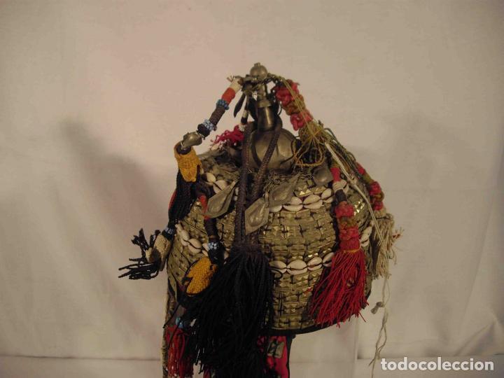 Antig&uuml;edades: GORRO ORIENTAL METAL Y CONCHAS - Foto 2