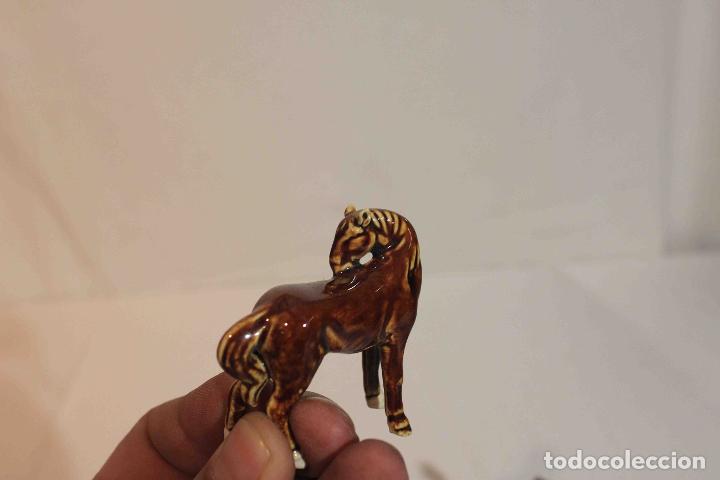 Antig&uuml;edades: SET 8 CABALLOS PORCELANA &nbsp;&nbsp;&nbsp;&nbsp;&nbsp;&nbsp;&nbsp;&nbsp;&nbsp;&nbsp;&nbsp;&nbsp;&nbsp; - Foto 5