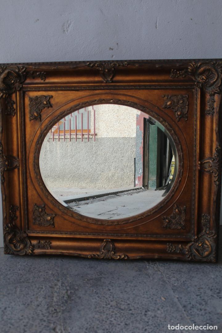 Antig&uuml;edades: espejo de madera y resina - Foto 6