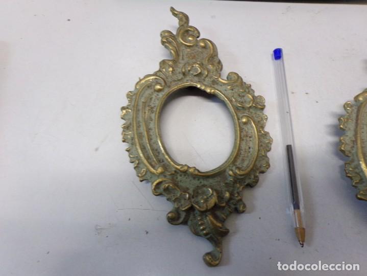 Antigüedades: dificil pareja de espejos cornucopias marco de bronce antiguas - Foto 3 - 242275825