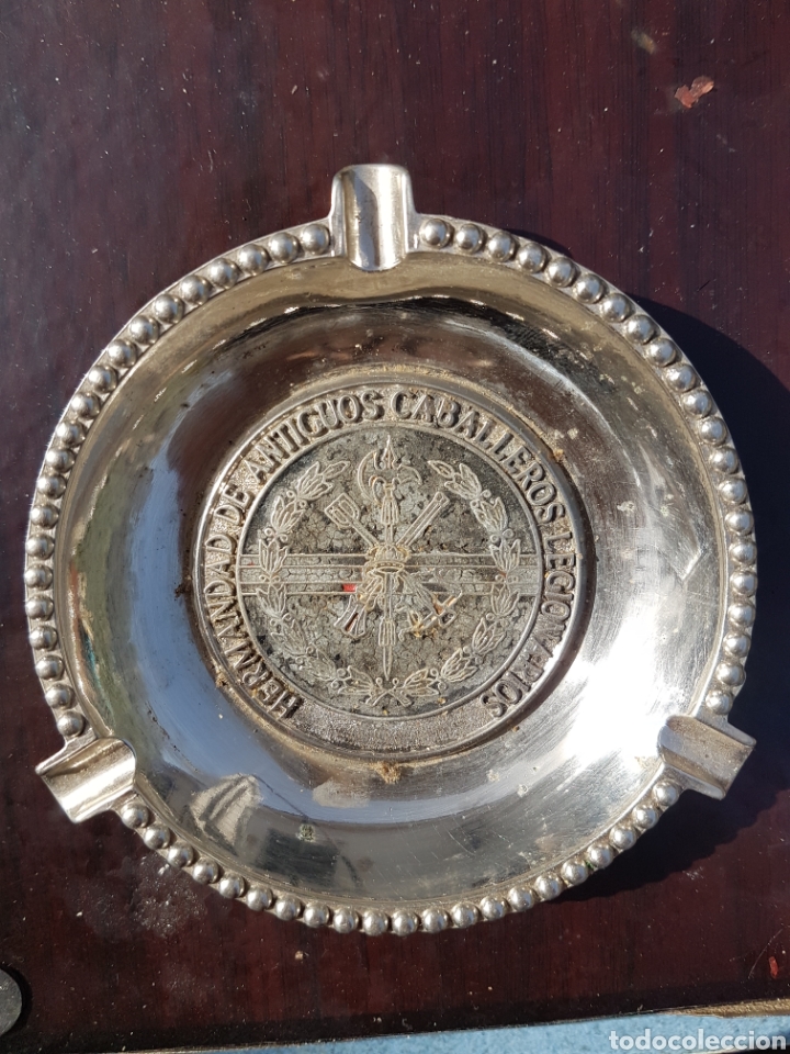 Antig&uuml;edades: ANTIGUO CENICERO DE LA LEGION
