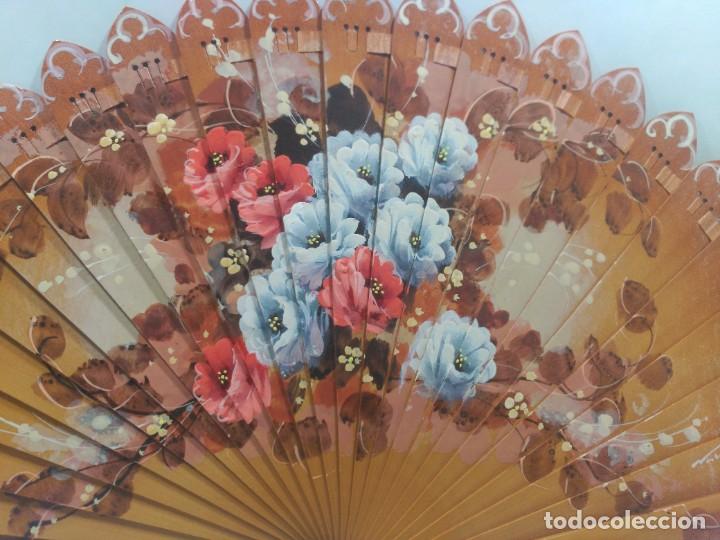 Antig&uuml;edades: Abanico pintado de Baraja - Foto 2