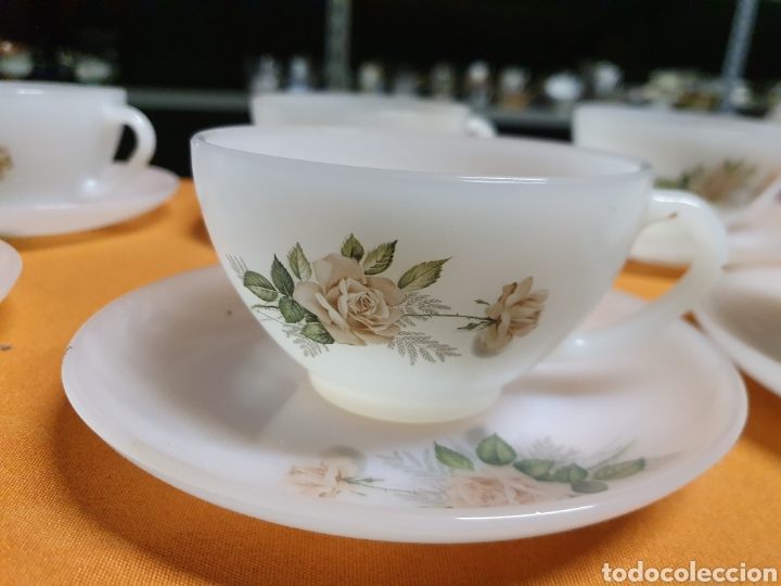Antig&uuml;edades: Conjunto de Tazas de cristal - Foto 2