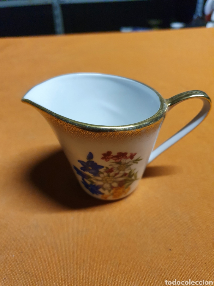 Antig&uuml;edades: Lechera Porcelana - Foto 1