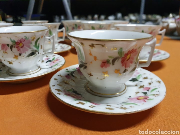 Antig&uuml;edades: Conjunto de Tazas Porcelana - Foto 2