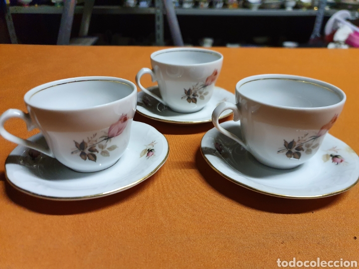 Antig&uuml;edades: Conjunto Tazas Porcelana - Foto 1