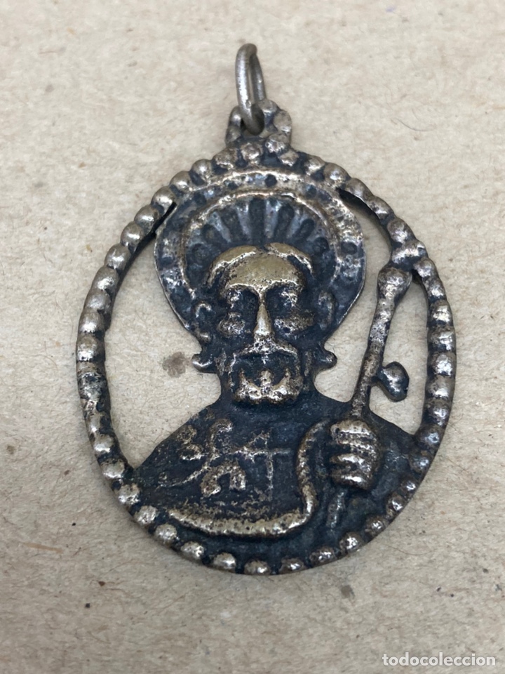 Antig&uuml;edades: Colgante de plata religioso - Foto 1
