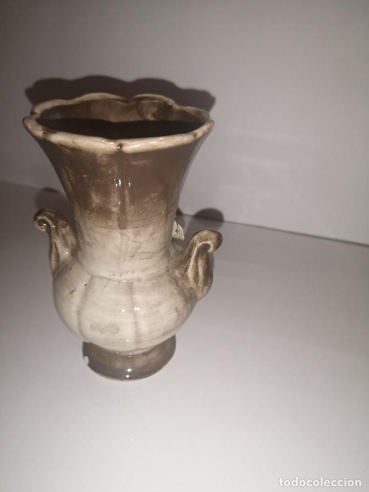 Antig&uuml;edades: Jarroncito Capodimonte - Foto 2