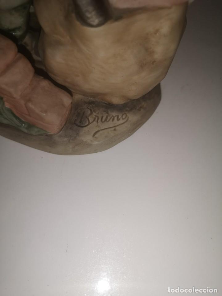 Antig&uuml;edades: Figura Biscuit Bruno Capodimonte - Foto 3
