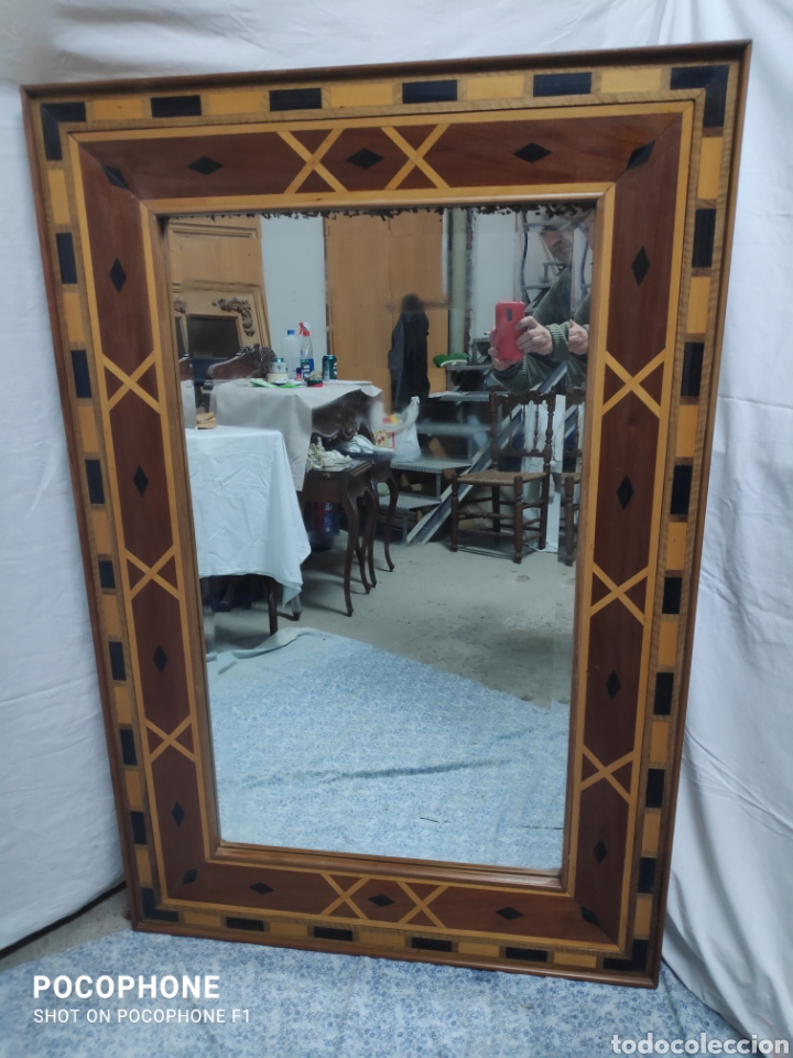 Antig&uuml;edades: Marco con celosia - Foto 1