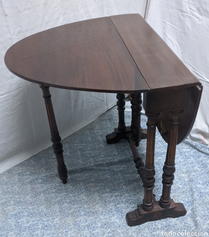 Antig&uuml;edades: Mesa con alas - Foto 3