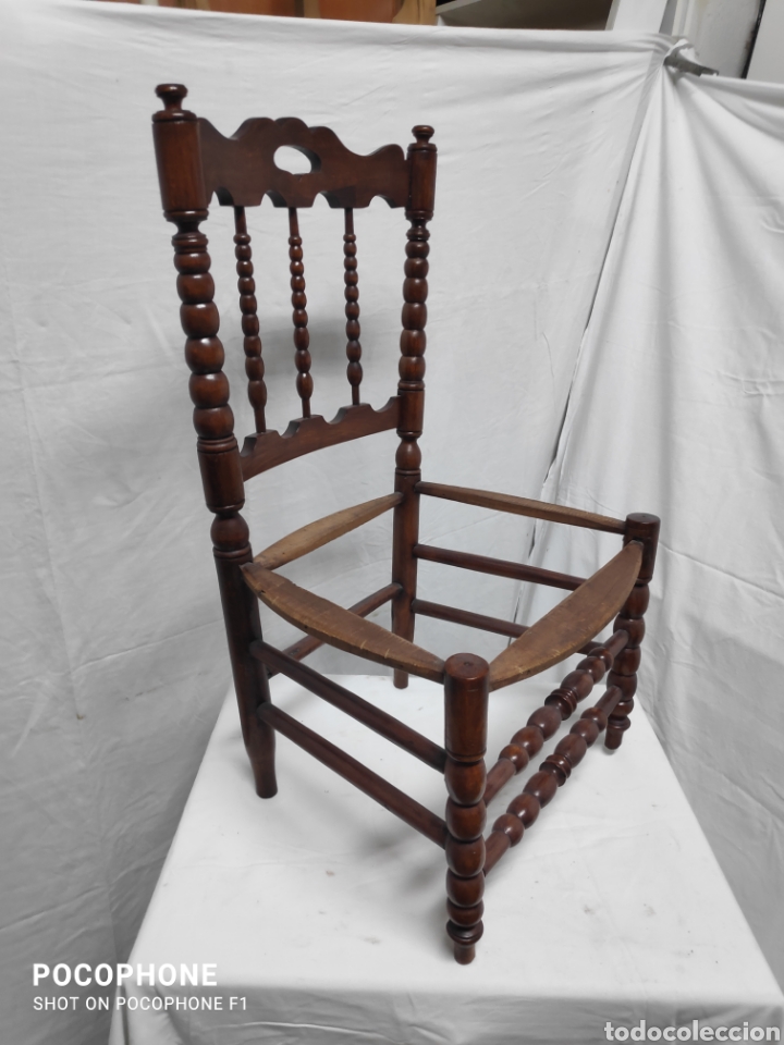 Antig&uuml;edades: Silla torneada - Foto 2