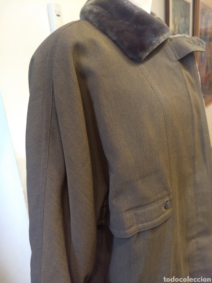 Antig&uuml;edades: Abrigo gabardina forrado - Foto 13