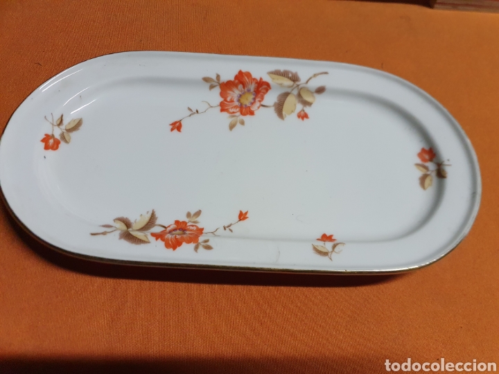 Antig&uuml;edades: Bandeja Porcelana - Foto 1