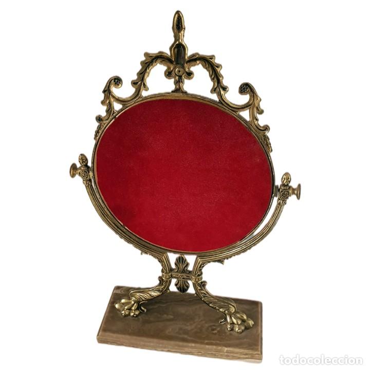 Antig&uuml;edades: Espejo basculante de bronce de tocador con base de m&aacute;rmol. - Foto 3