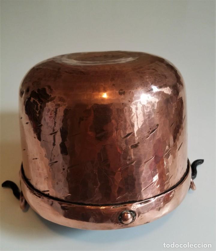 Antig&uuml;edades: Caldero de cobre batido - Foto 9