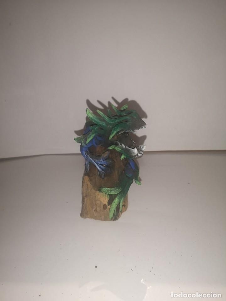 Antiquit&auml;ten: Drag&oacute;n de madera