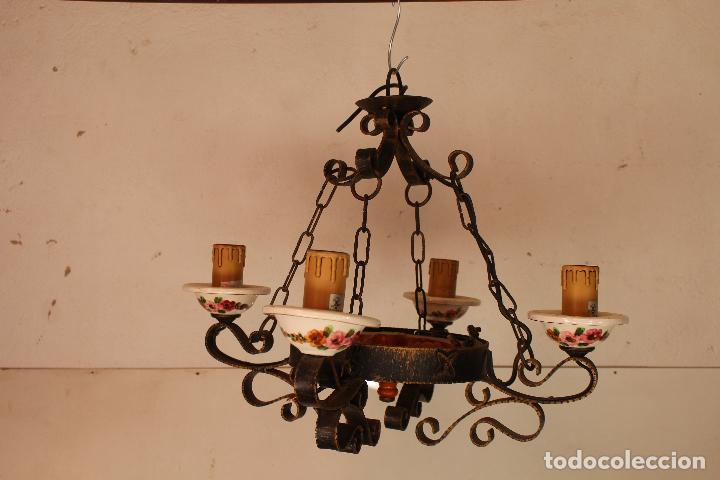 Antig&uuml;edades: lampara de techo rustica de rueda - Foto 2