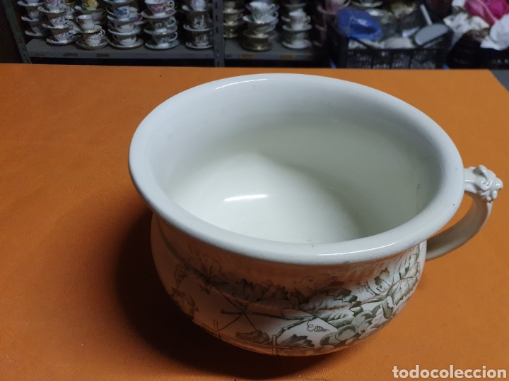 Antig&uuml;edades: Orinal de Porcelana - Foto 2