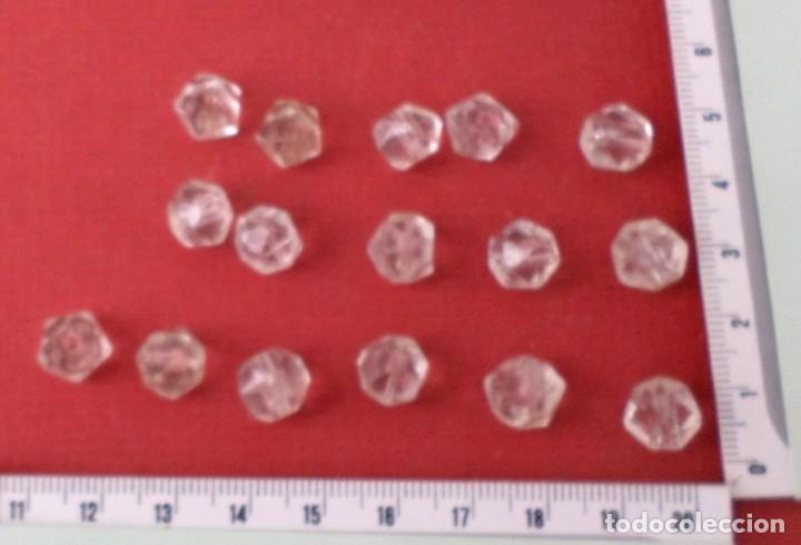 Antig&uuml;edades: 16 piezas de cristal de l&aacute;mpara - Foto 1