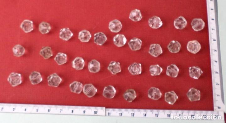 Antig&uuml;edades: 34 piezas de cristal de l&aacute;mpara - Foto 1
