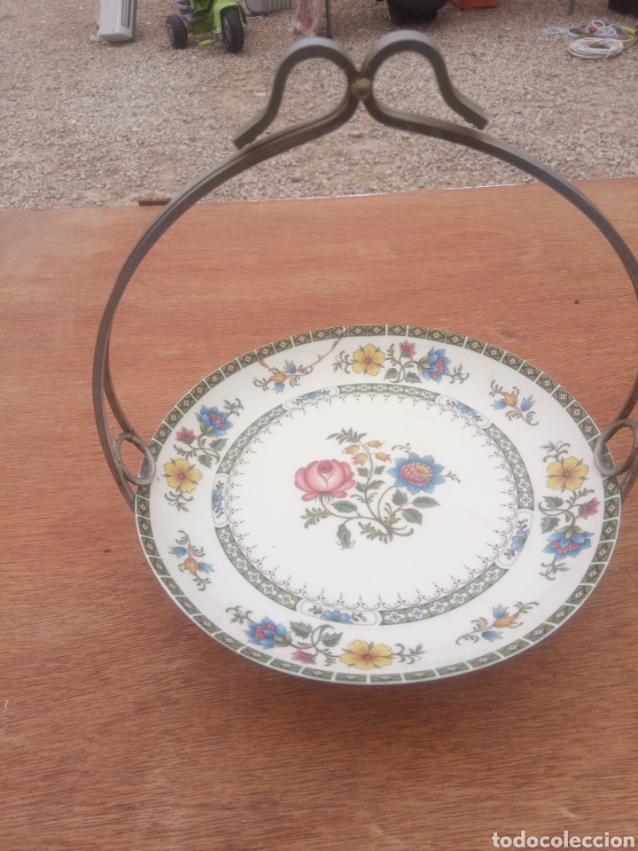 Antig&uuml;edades: Bonito plato con asa - Foto 1