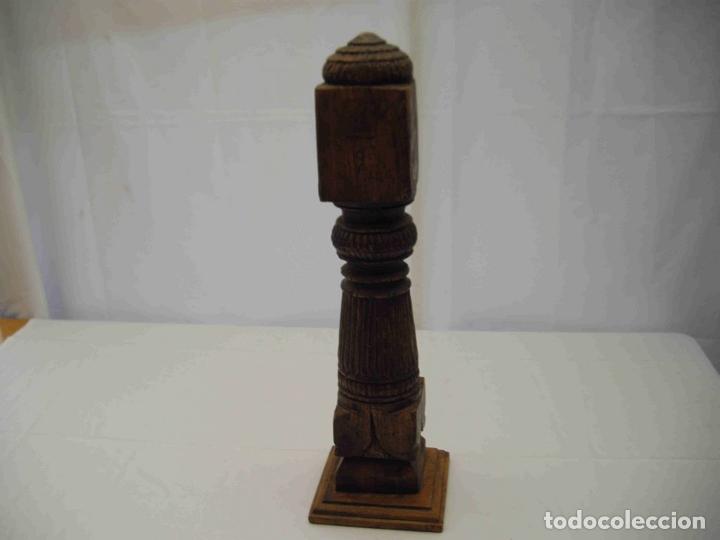 Antig&uuml;edades: COLUMNA PEQUE&Ntilde;A MADERA 53 - Foto 1