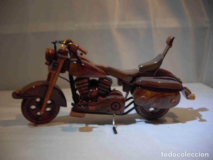 Antig&uuml;edades: MOTO HARLEY MADERA 17 - Foto 4
