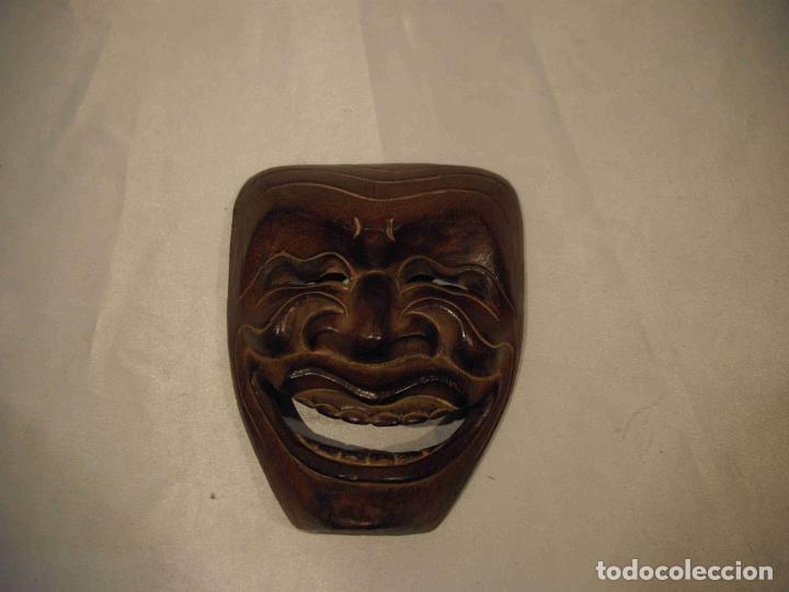 Antig&uuml;edades: MASCARA CARNAVAL MADERA - Foto 1