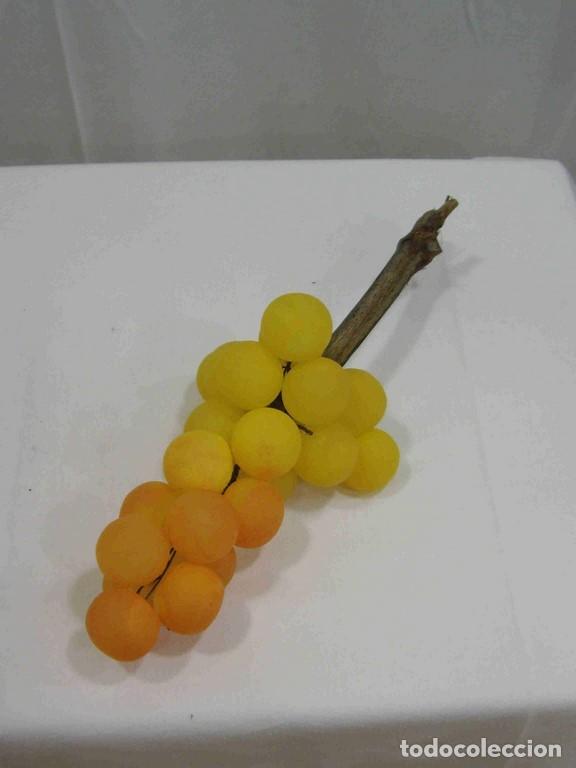 Antig&uuml;edades: UVAS DECORACION - Foto 1