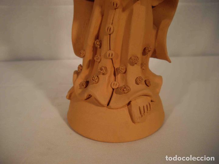 Antig&uuml;edades: FIGURA BARRO VIRGEN PRE&Ntilde;ADA - Foto 4