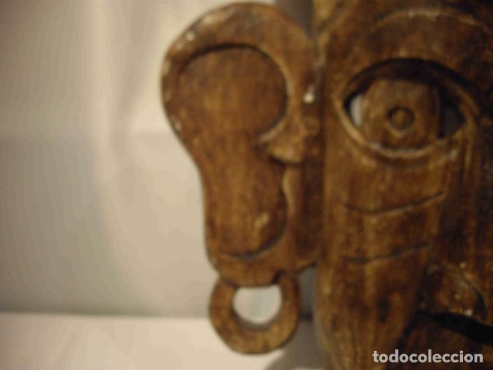 Antig&uuml;edades: MASCARA MADERA INDIA OREJAS - Foto 4
