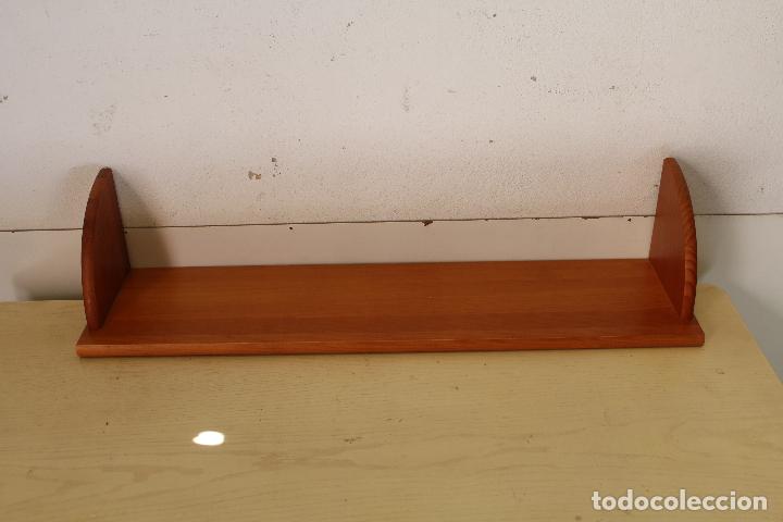 Antig&uuml;edades: repisa en madera de pino - Foto 5