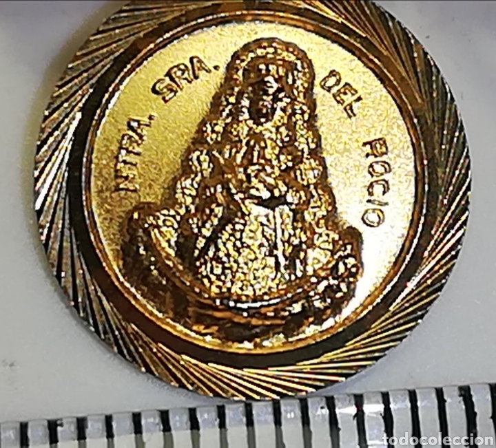 Antig&uuml;edades: Broche con medalla de la Virgen del Roc&iacute;o - Foto 2