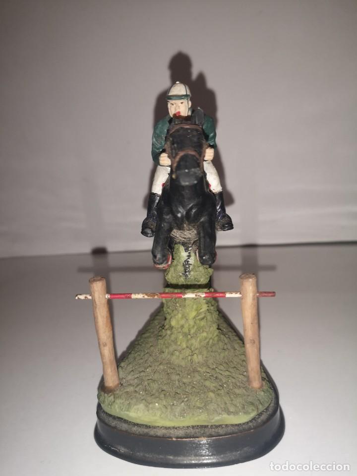 Antiques: Figura de jinete