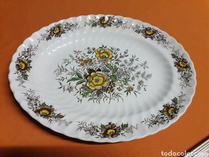 Antig&uuml;edades: Bandeja Porcelana 38 cm - Foto 1