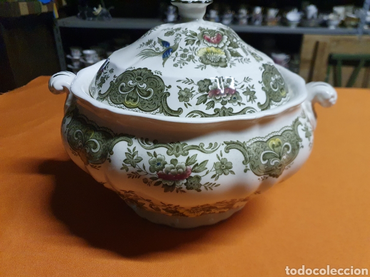 Antig&uuml;edades: Sopera Porcelana - Foto 1