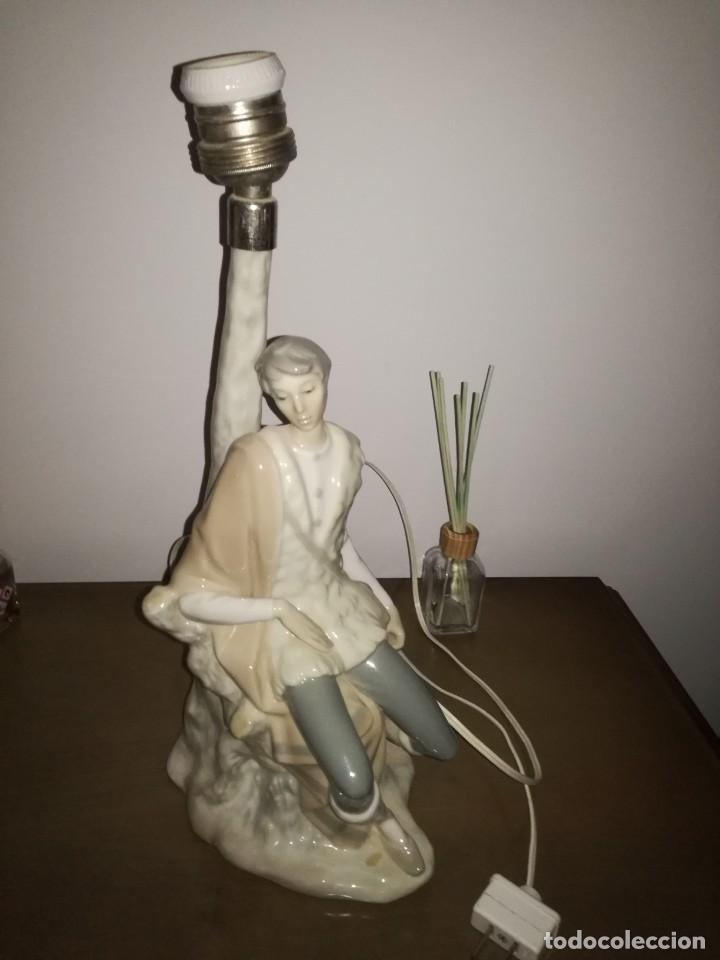 Antig&uuml;edades: O32. Juego de l&aacute;mparas de Lladr&oacute; - Foto 2