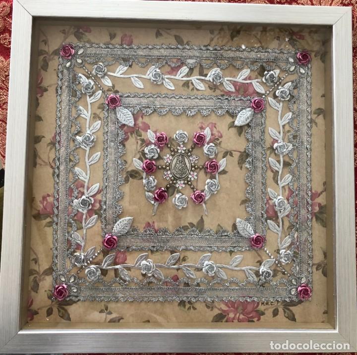 Antig&uuml;edades: CUADRO RELICARIO VIRGEN DEL ROCIO - Foto 1