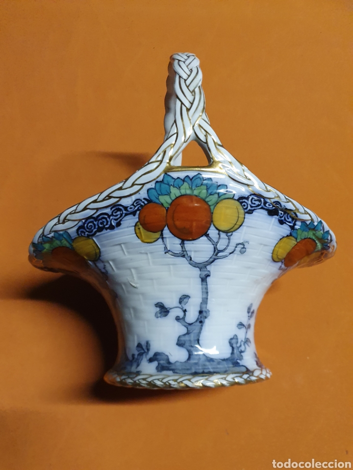 Antig&uuml;edades: Cesto de Porcelana - Foto 2