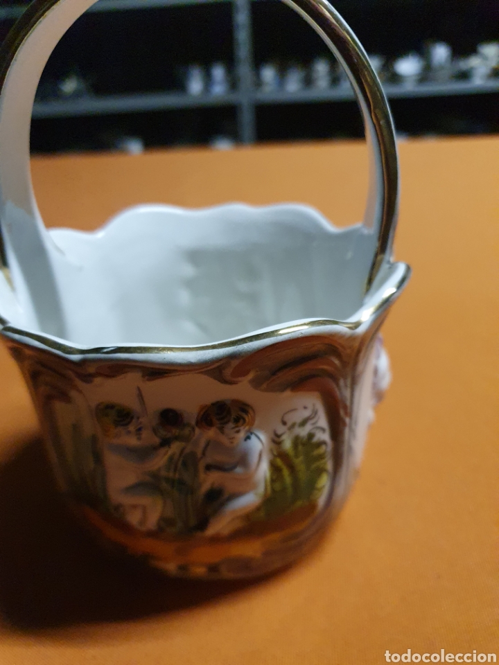 Antig&uuml;edades: Cesto Porcelana - Foto 1